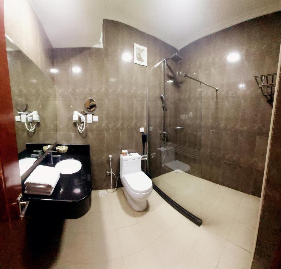 Seascape Hotel Dar es Salaam Buitenkant foto