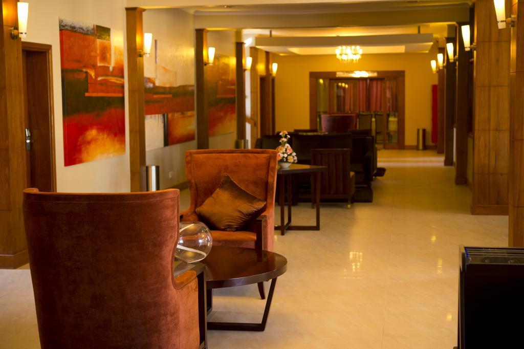 Seascape Hotel Dar es Salaam Buitenkant foto